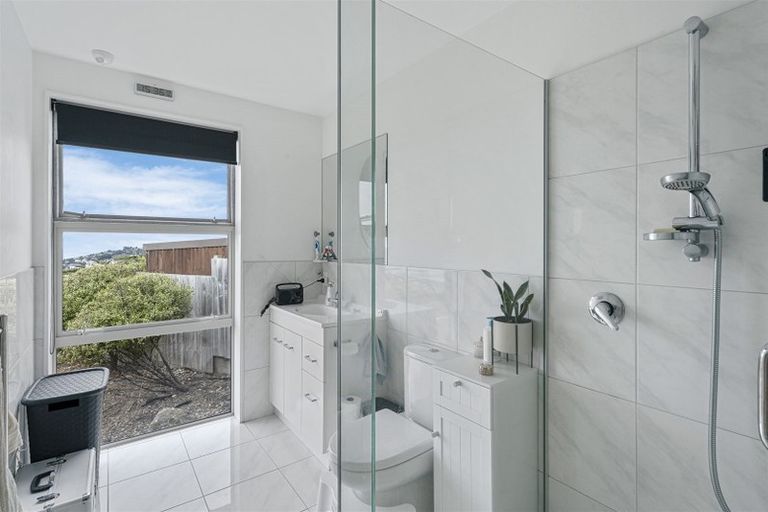Photo of property in 175 Major Hornbrook Road, Mount Pleasant, Christchurch, 8081