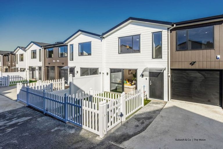 Photo of property in 38d Seymour Road, Sunnyvale, Auckland, 0612
