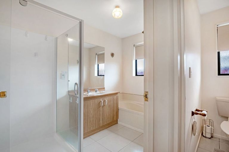 Photo of property in 2 Canon Stack Place, Kaiapoi, 7630