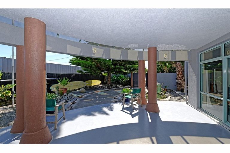 Photo of property in 191 Marine Parade, New Brighton, Christchurch, 8083