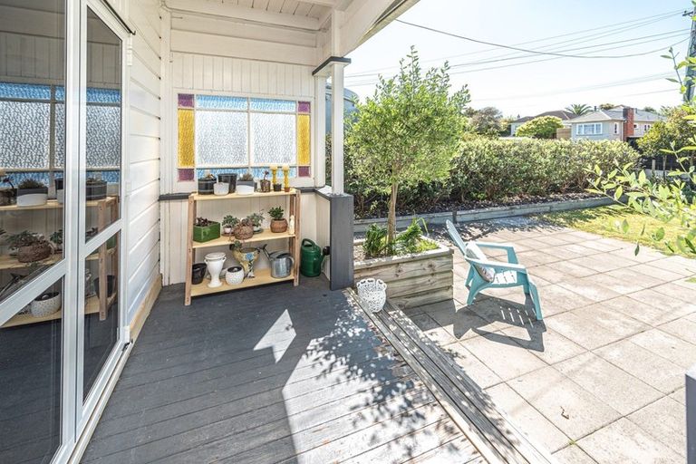 Photo of property in 93 Gonville Avenue, Gonville, Whanganui, 4501