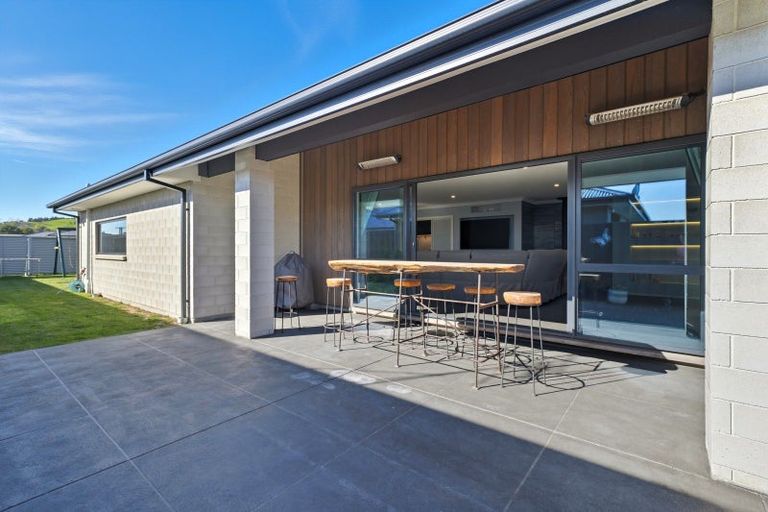 Photo of property in 30 Courage Road, Amberley, 7410