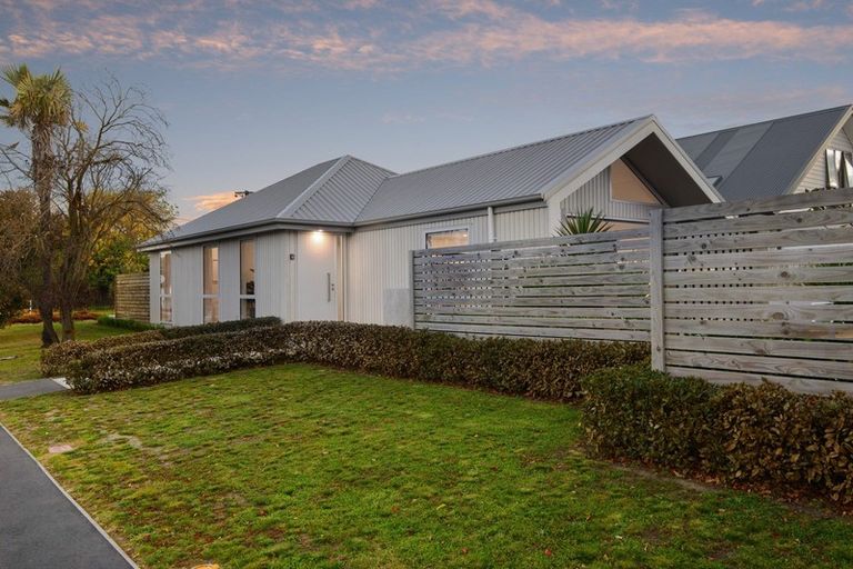 Photo of property in 15 Randall Street, Richmond, Christchurch, 8013
