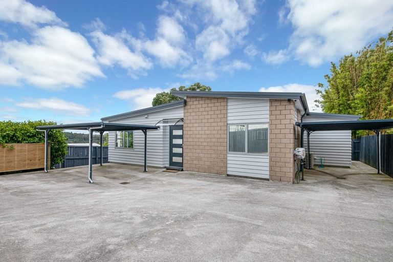 Photo of property in 16a Pine Avenue, Henderson, Auckland, 0612