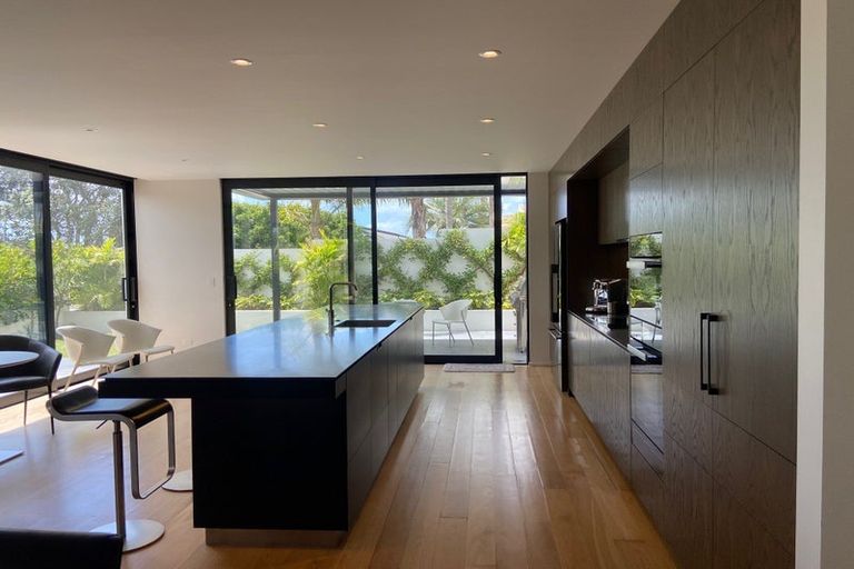 Photo of property in 13 Sharon Road, Waiake, Auckland, 0630