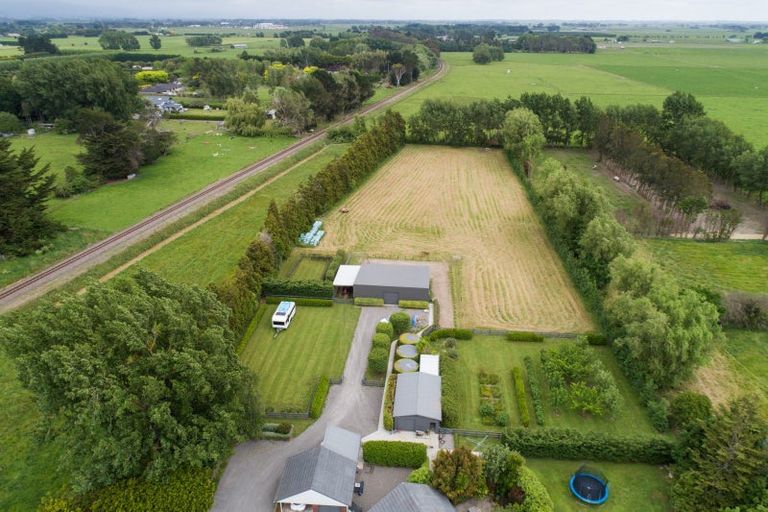 Photo of property in 33 Cloverlea Road, Westbrook, Palmerston North, 4475