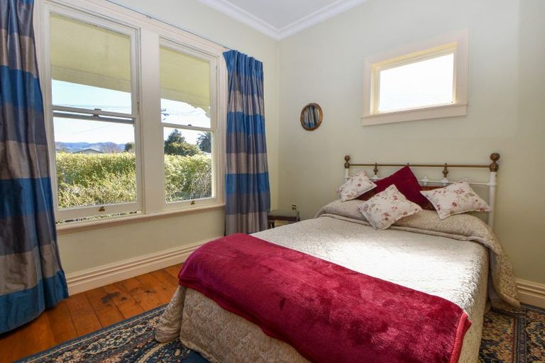 Photo of property in 27 Garrison Street, Carterton, 5713