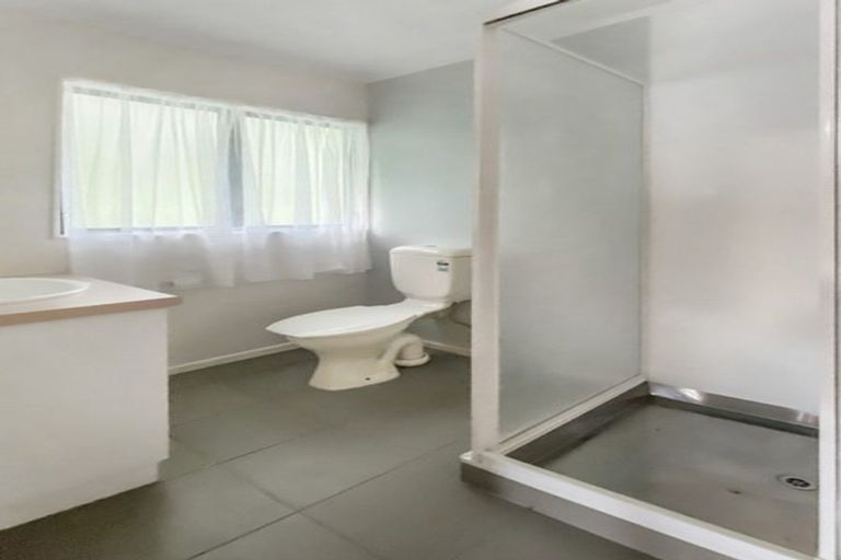 Photo of property in 3 Peter Button Place, Johnsonville, Wellington, 6037