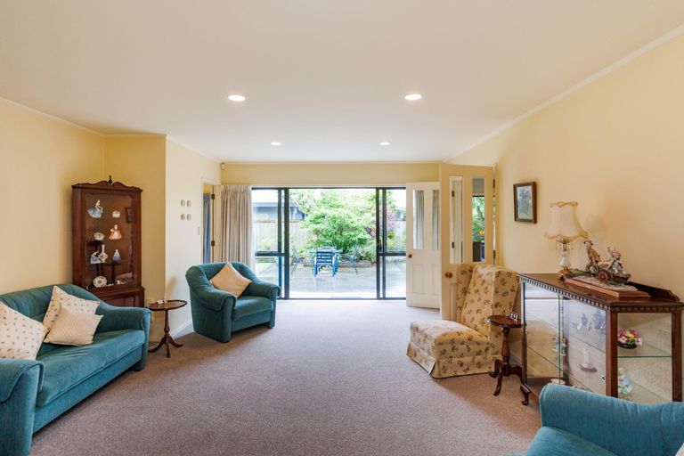 Photo of property in 449 College Street, Hokowhitu, Palmerston North, 4410