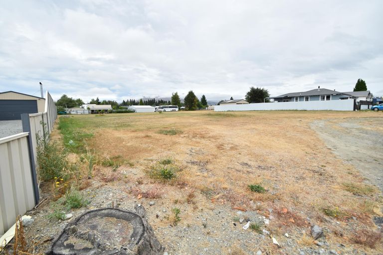 Photo of property in 19 Totara Drive, Twizel, 7901