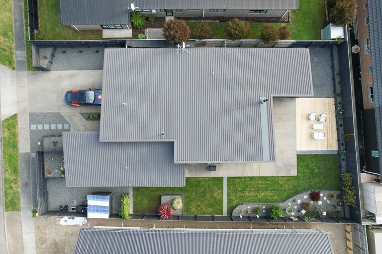 Photo of property in 97 The Drive, Paraparaumu Beach, Paraparaumu, 5032