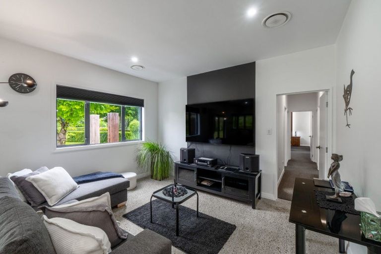 Photo of property in 181 Dunns Road, Otatara, Invercargill, 9879