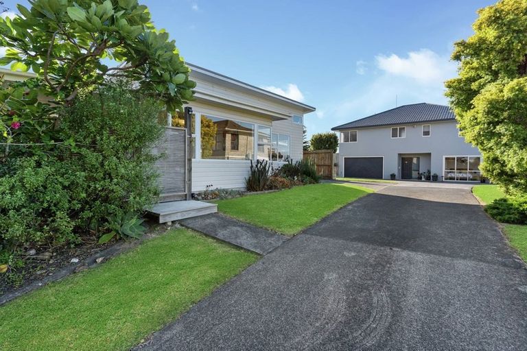 Photo of property in 11 Karaka Road, Beachlands, Auckland, 2018