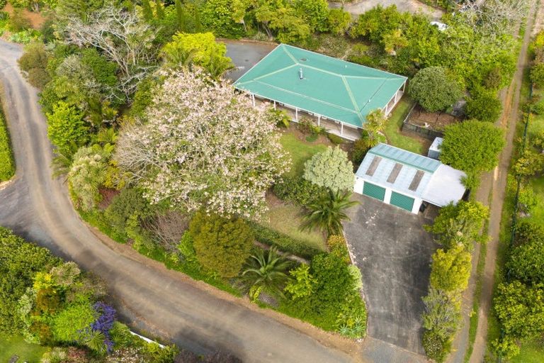 Photo of property in 71c Pa Road, Kerikeri, 0230