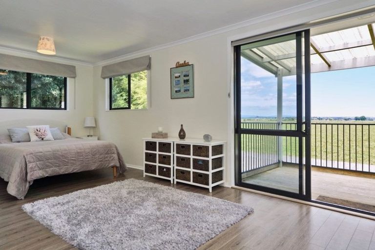 Photo of property in 40 Pukehina Parade, Pukehina, Te Puke, 3189