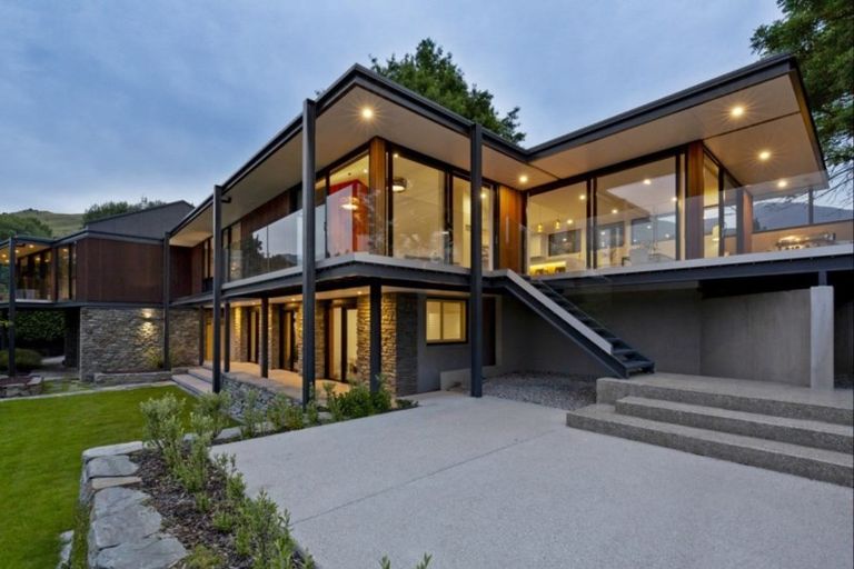 Photo of property in 27 Arrowtn-lke Hayes Road, Lake Hayes, Queenstown, 9371