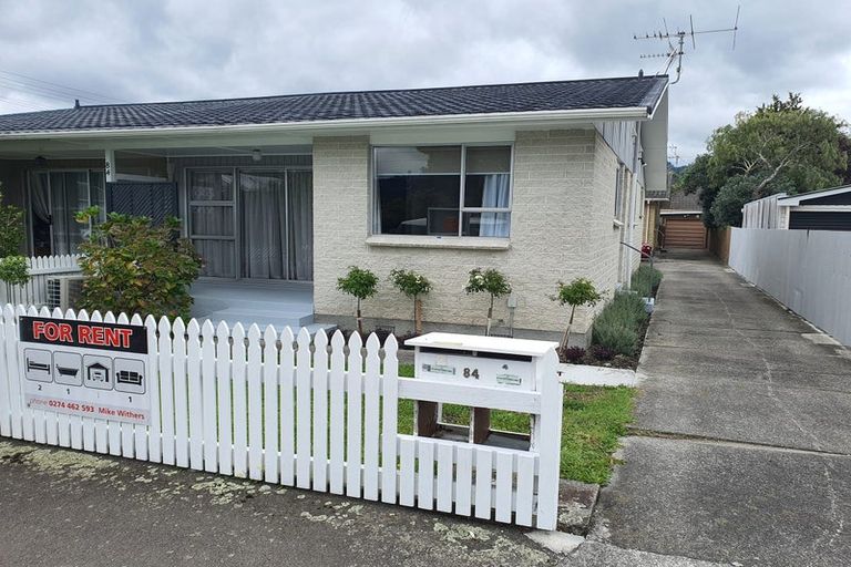 Photo of property in 2/84 Ararino Street, Trentham, Upper Hutt, 5018
