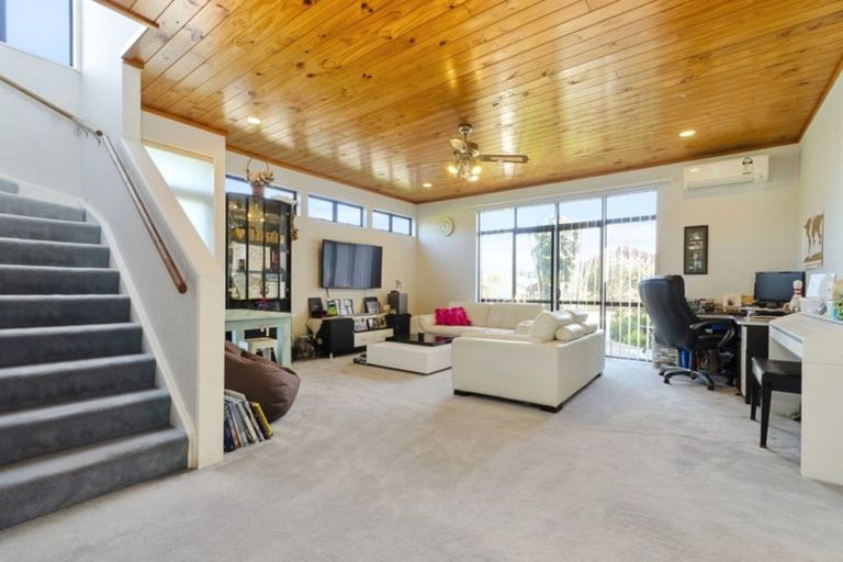 Photo of property in 341 Fitzgerald Road, Drury, 2577