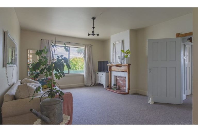 Photo of property in 32 Saint George Street, Watlington, Timaru, 7910