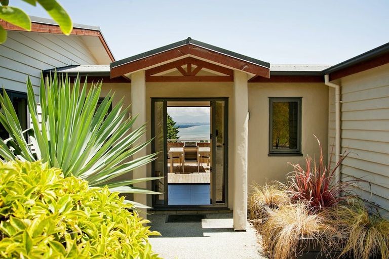 Photo of property in 29 Commodore Place, Britannia Heights, Nelson, 7010