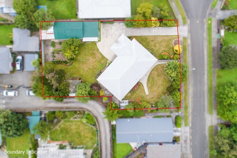 Photo of property in 4 Duna Place, Takaro, Palmerston North, 4412