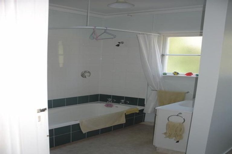 Photo of property in 4e Alva Street, Dunedin Central, Dunedin, 9016