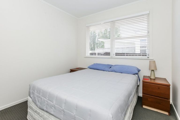 Photo of property in 4/104 Titirangi Road, New Lynn, Auckland, 0600