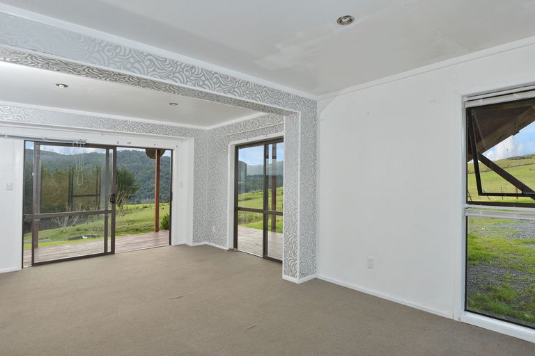 Photo of property in 184 Valley View Road, Otaika, Whangarei, 0170
