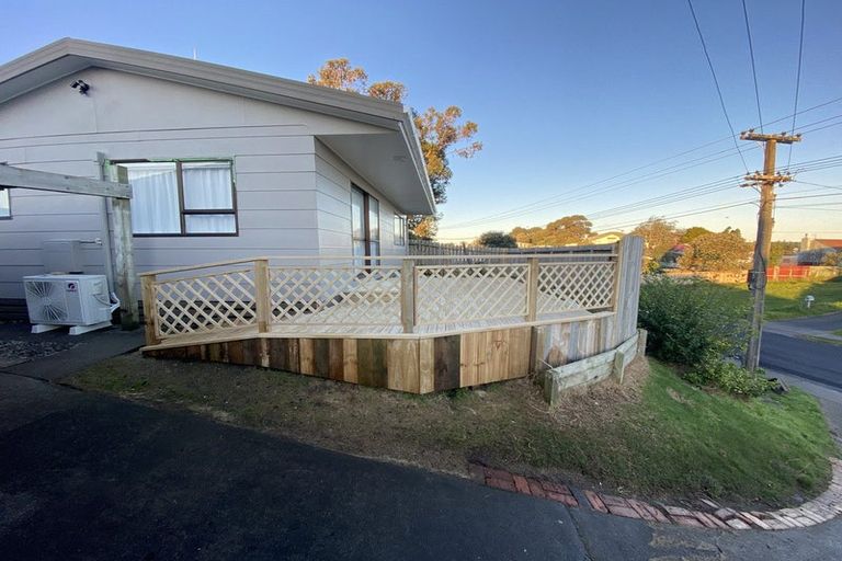 Photo of property in 8a Toi Street, Tawhero, Whanganui, 4501