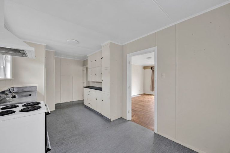 Photo of property in 61 Parsons Street, Frankleigh Park, New Plymouth, 4310