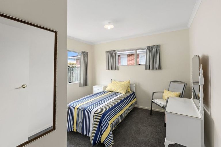 Photo of property in 11 Belvedere Avenue, Waikanae, 5036