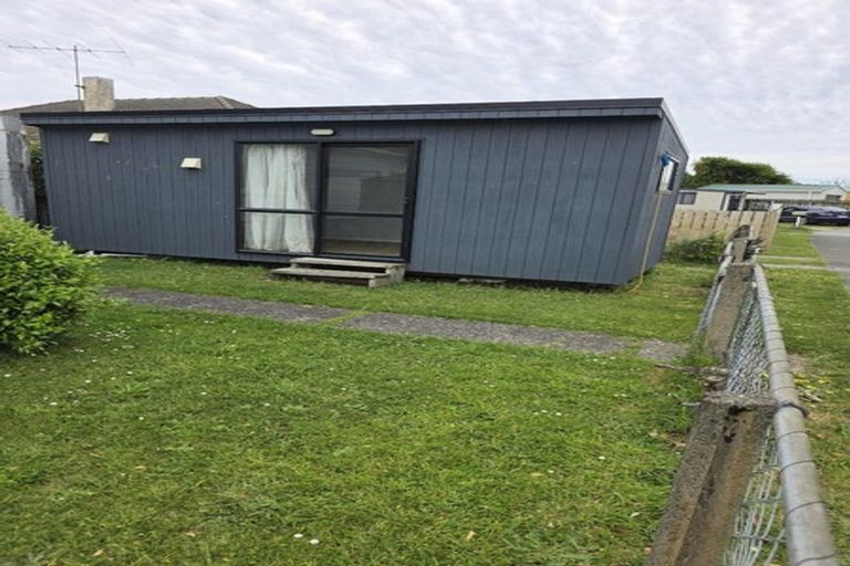 Photo of property in 16 Abbott Street, Te Hapara, Gisborne, 4010