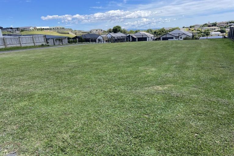 Photo of property in 52 Ridge Drive, Omokoroa, 3114