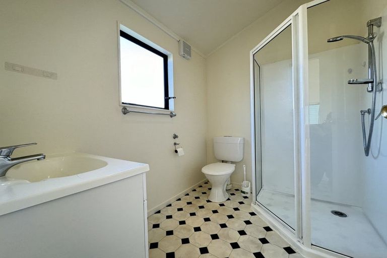 Photo of property in 20 Morere Street, Titahi Bay, Porirua, 5022