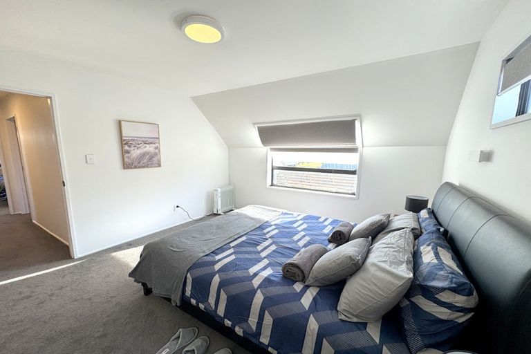 Photo of property in 1/251 Memorial Avenue, Burnside, Christchurch, 8053