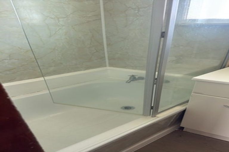 Photo of property in 32 Marsden Street, Hauraki, Auckland, 0622