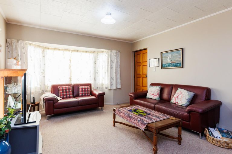 Photo of property in 334a Featherston Street, Palmerston North, 4414