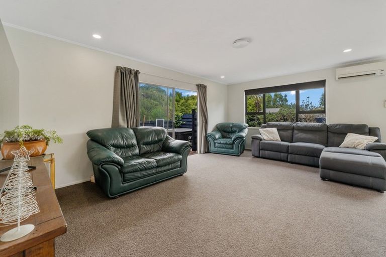 Photo of property in 14b Cypress Grove, Paraparaumu, 5032