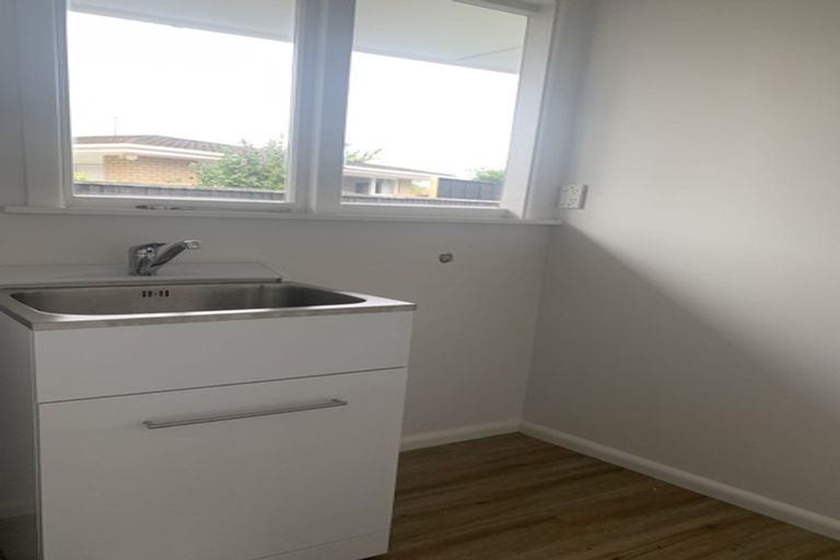 Photo of property in 298 Avonhead Road, Ilam, Christchurch, 8041