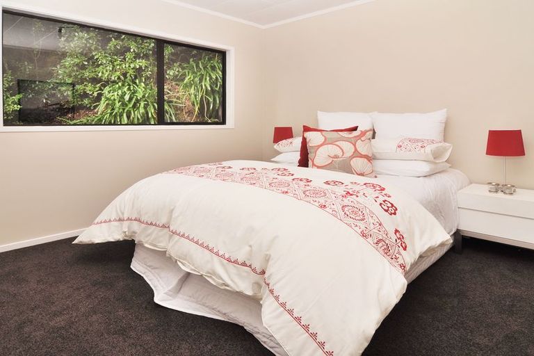 Photo of property in 168 Huia Road, Titirangi, Auckland, 0604