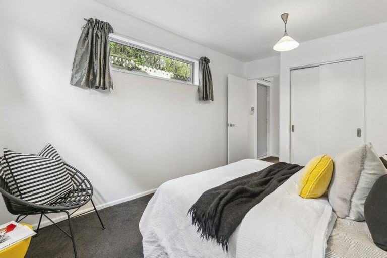 Photo of property in 51b Herald Street, Berhampore, Wellington, 6023