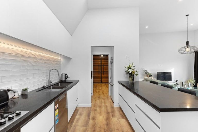 Photo of property in 4 Cumberland Road, Lower Shotover, Queenstown, 9304