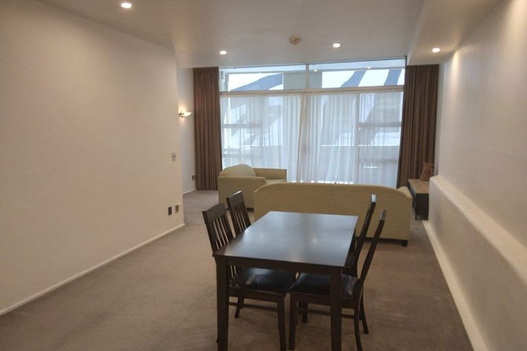 Photo of property in Hb Apartments, 8/3 Holland Street, Te Aro, Wellington, 6011