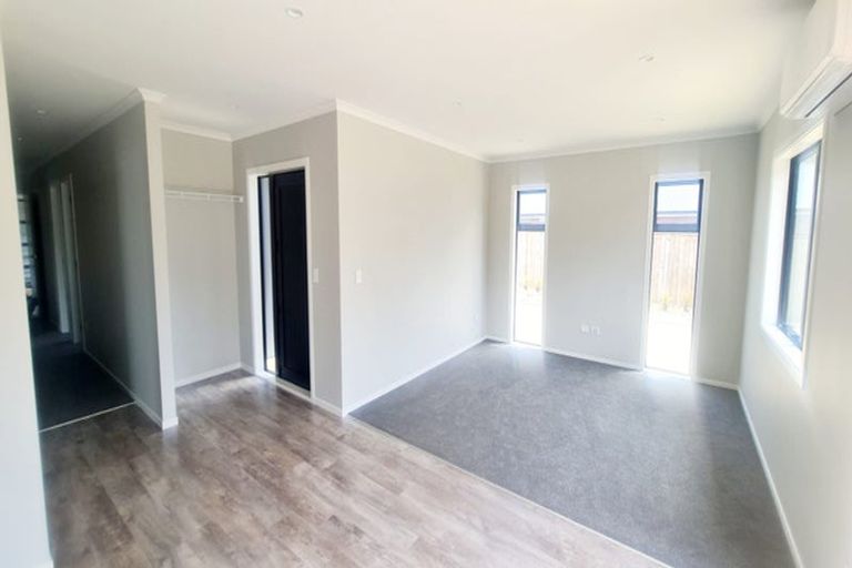 Photo of property in 100 Atkinson Avenue, Otaki Beach, Otaki, 5512