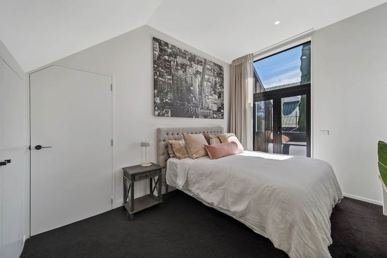 Photo of property in 10 Shrewsbury Street, Merivale, Christchurch, 8014