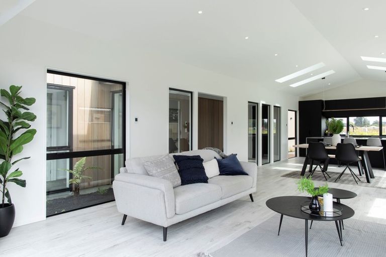 Photo of property in 18 Shrimpton Avenue, Woodend, 7610