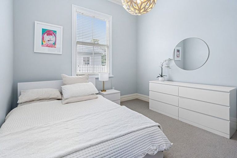 Photo of property in 98 Hatea Drive, Regent, Whangarei, 0112