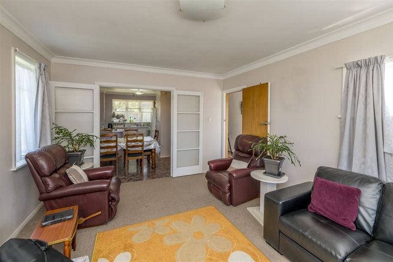 Photo of property in 2 William Street, Levin, 5510