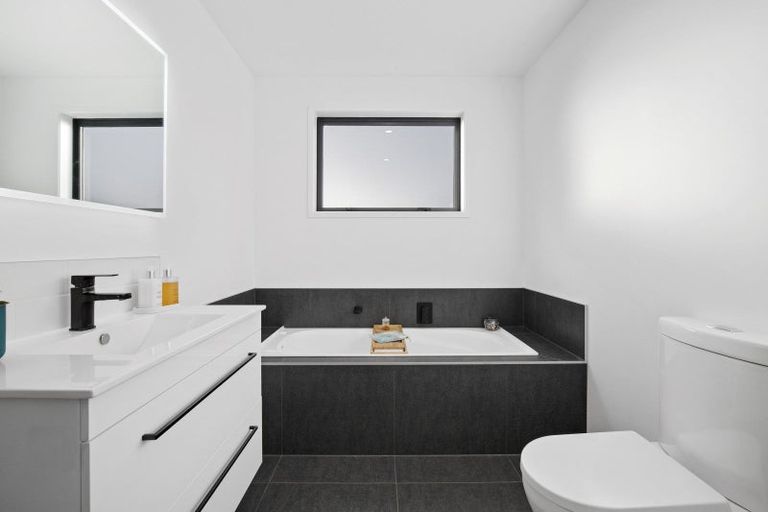 Photo of property in 43 Te Paea Avenue, Karaka, 2124