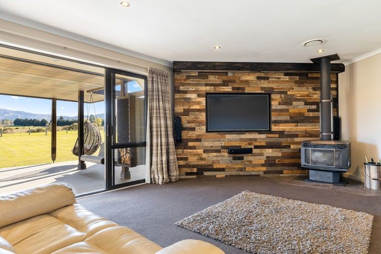 Photo of property in 261 Loburn Kowai Road, Loburn, Rangiora, 7472